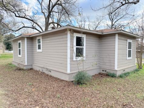 209 S Walnut Winnsboro TX 75494