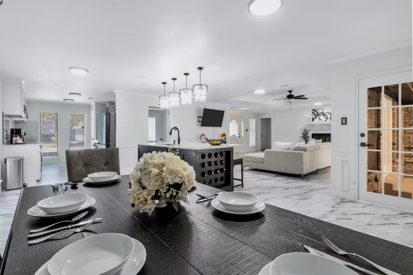 3402 S Glenbrook Drive Garland TX 75041