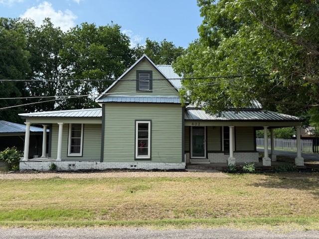 402 W Marshall Street Van Alstyne TX 75495