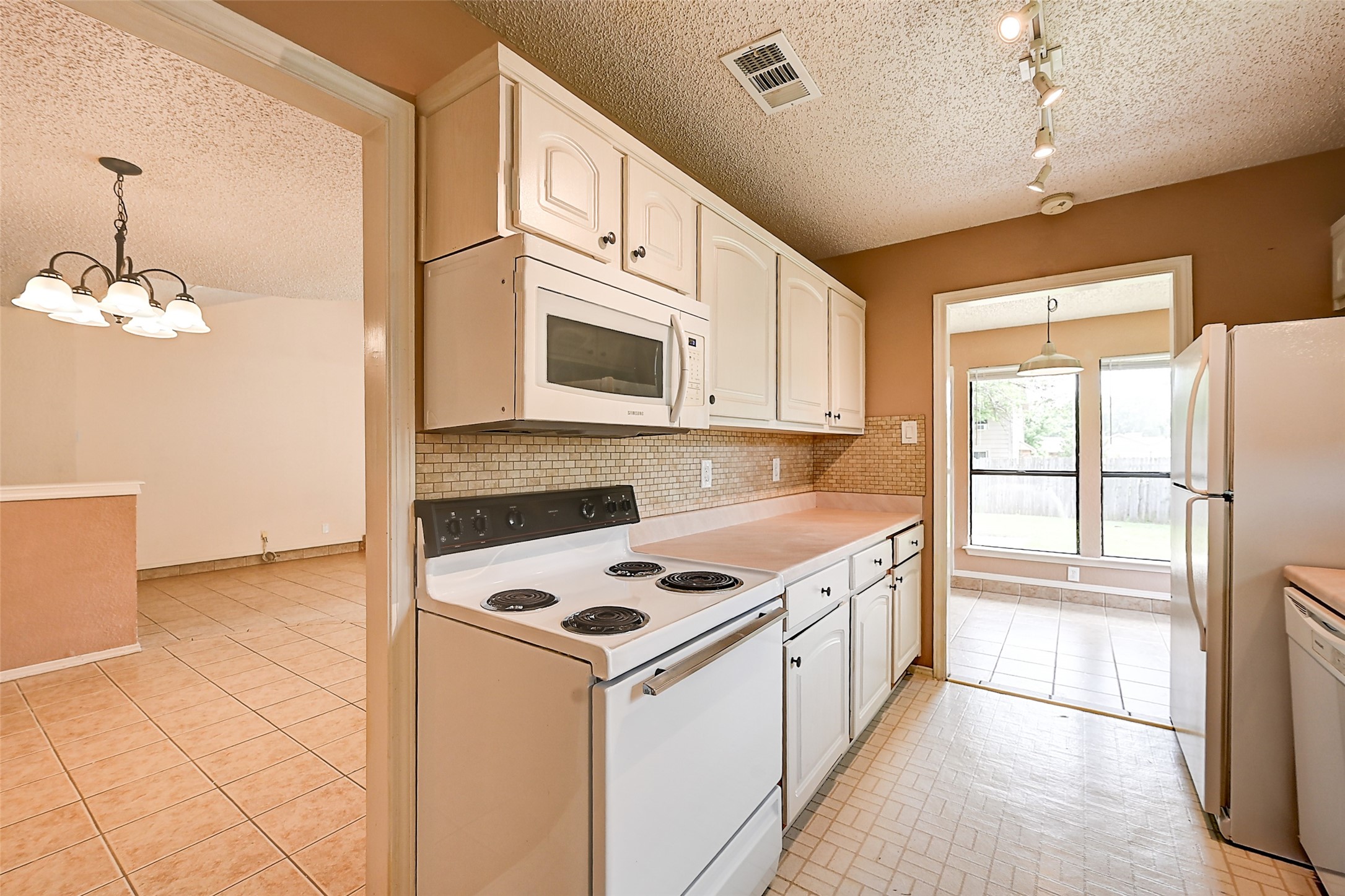 1133 Stapleton Lane Flower Mound TX 75028