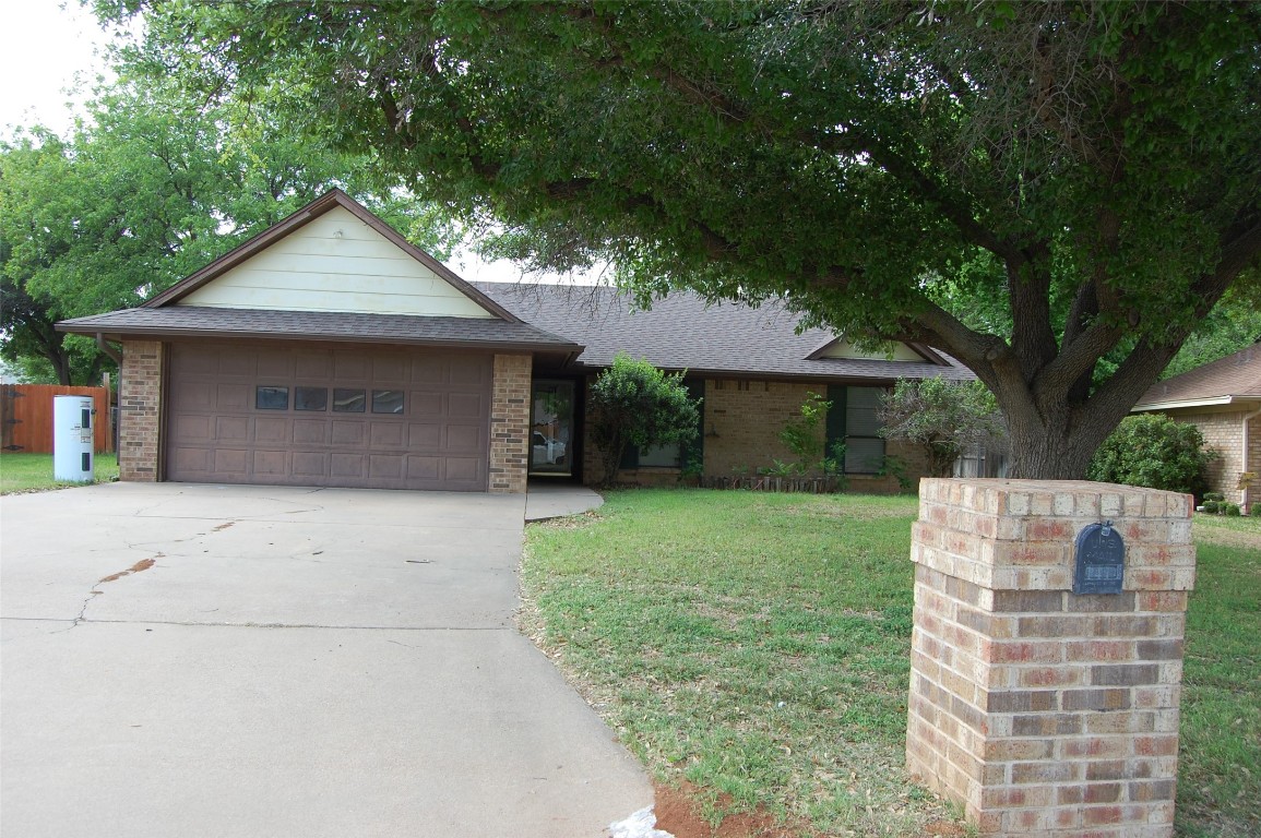 1414 Green Street Graham TX 76450