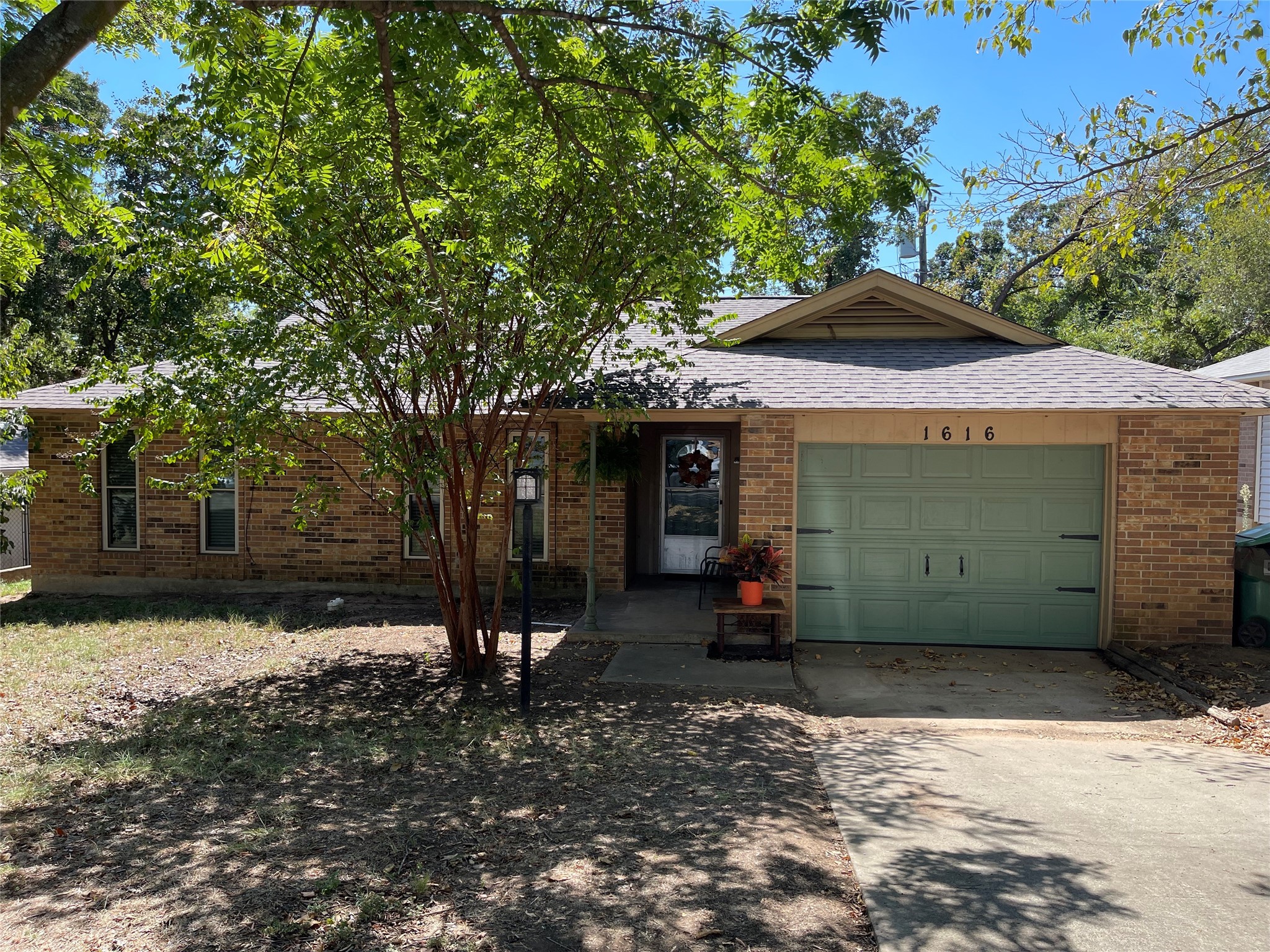 1616 Meadow Oak Street Denton TX 76209