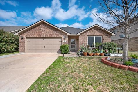 909 Penny Royal Court Arlington TX 76002