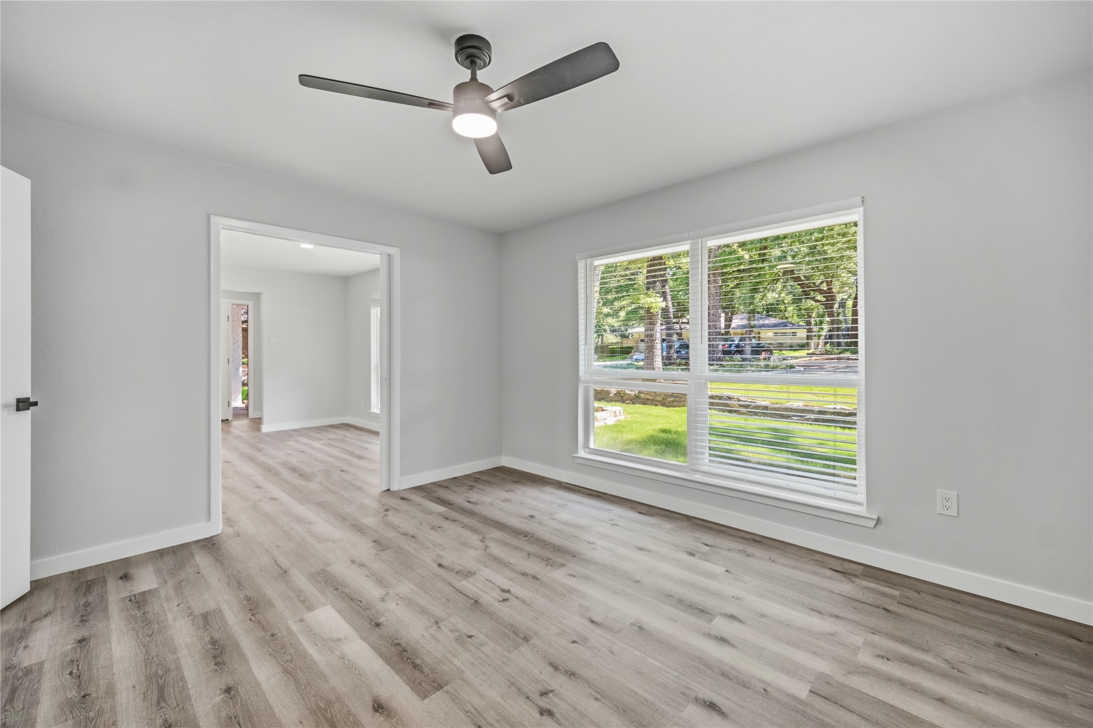 1013 Tanglewood Lane Arlington TX 76012