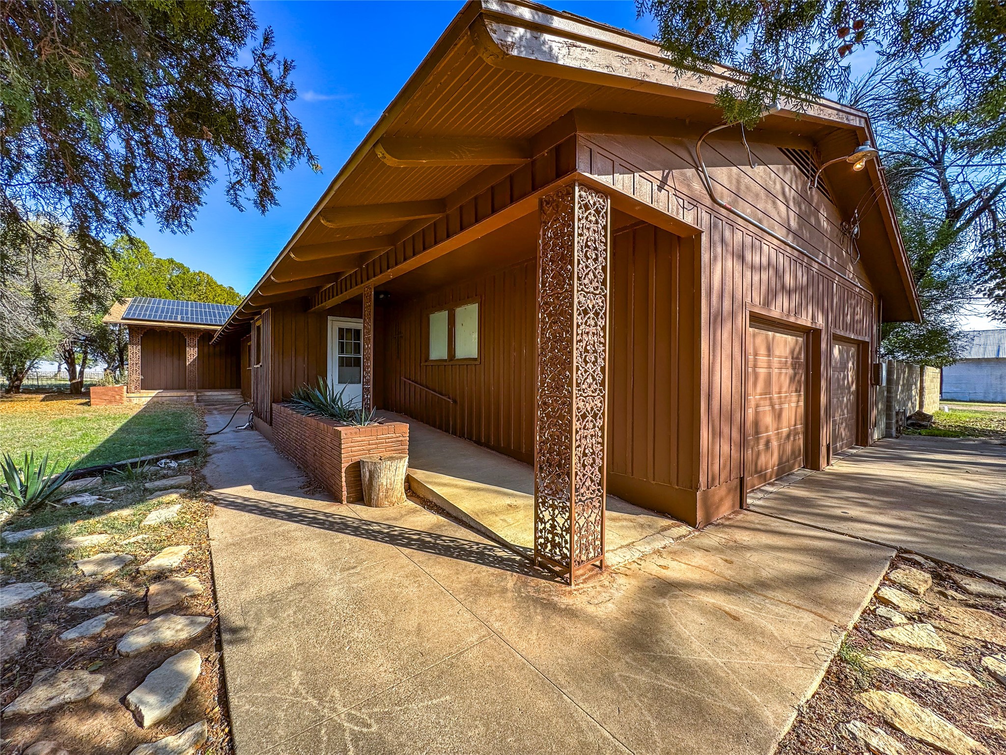 1527 County Road 165 Rochester TX 79544