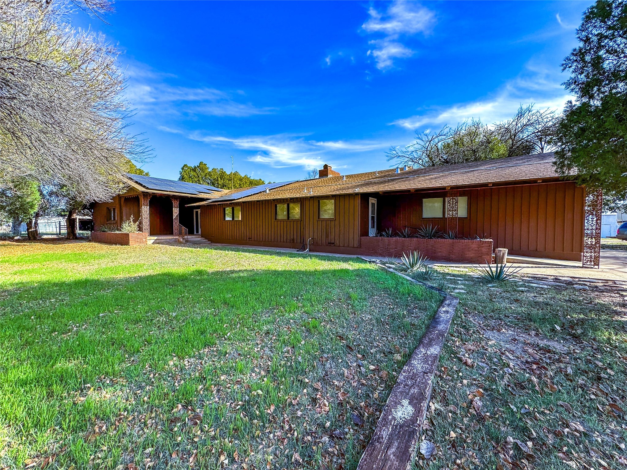 1527 County Road 165 Rochester TX 79544