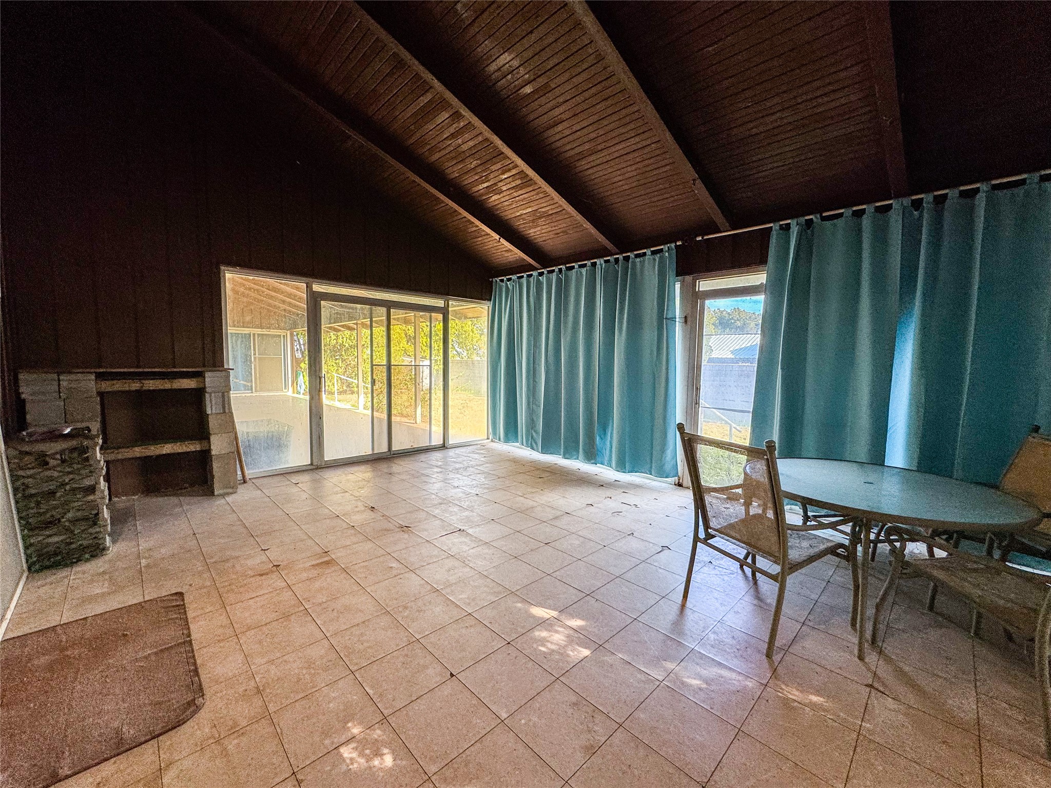 1527 County Road 165 Rochester TX 79544