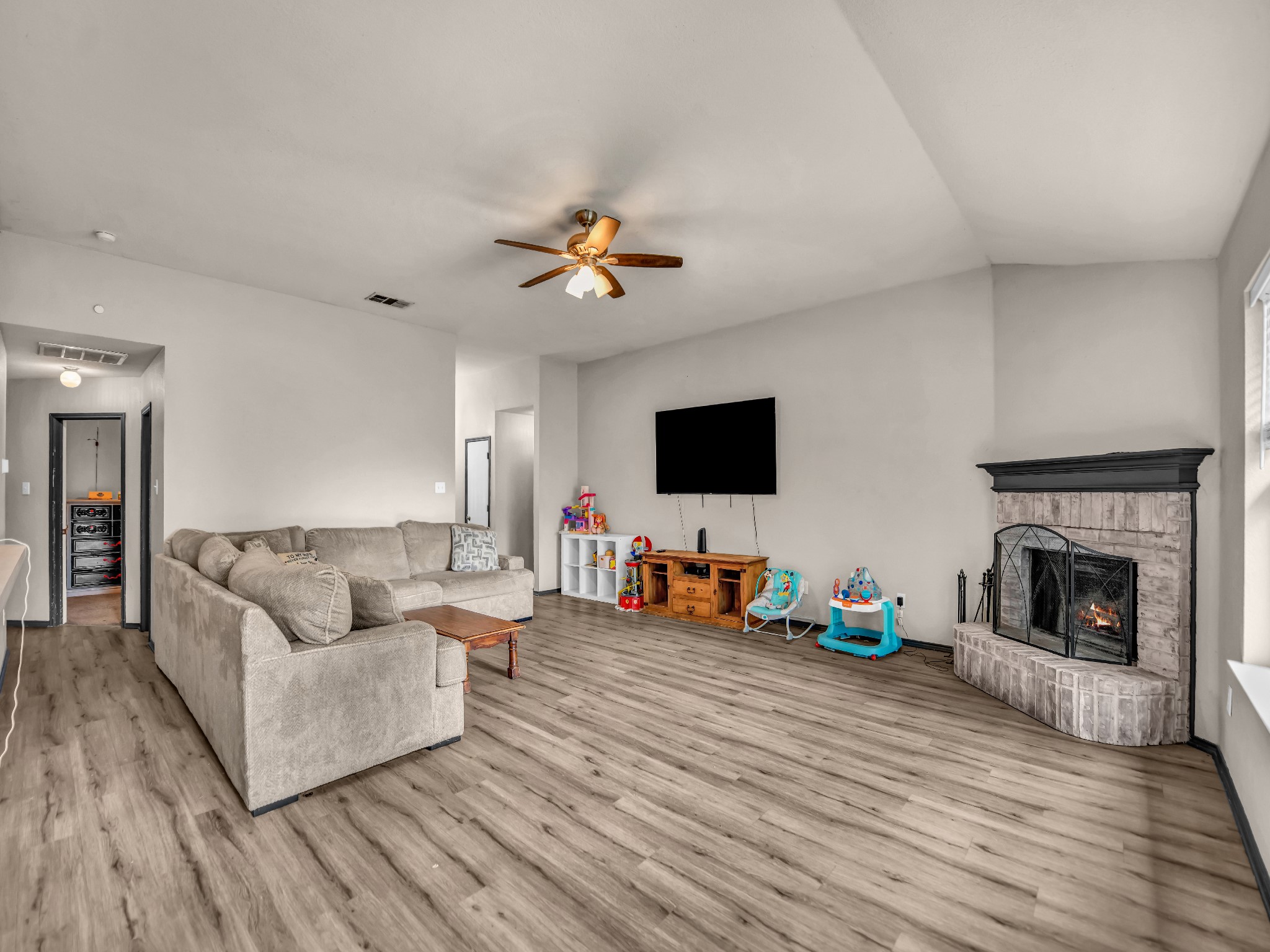210 Wellington Trail Weatherford TX 76085