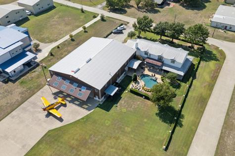 230 Aero Country Road Mckinney TX 75071