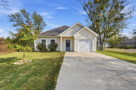 100 Winchester Circle Gun Barrel City TX 75756