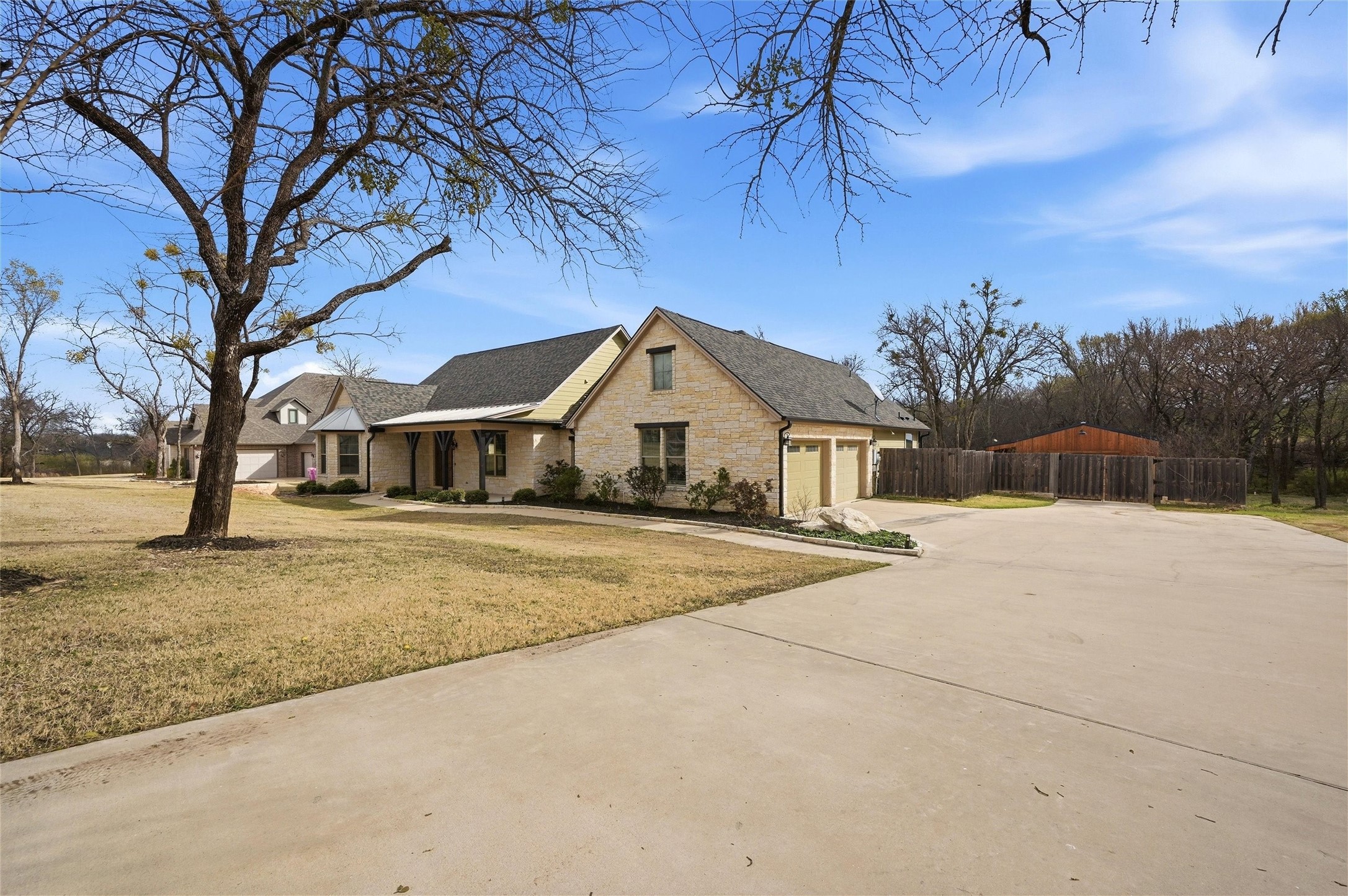 209 Ridgeview Road Sherman TX 75092