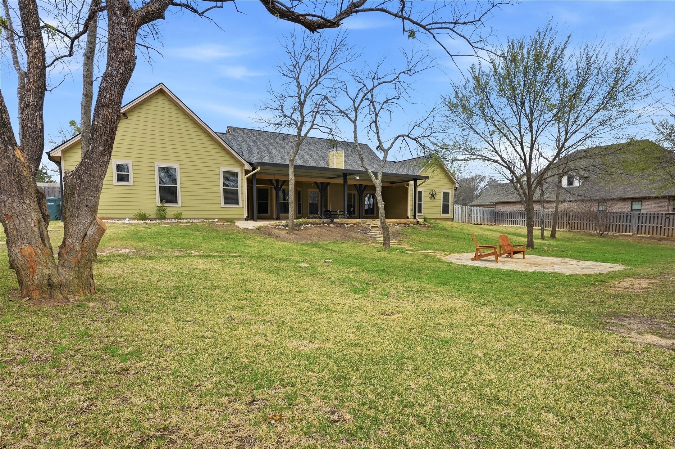 209 Ridgeview Road Sherman TX 75092