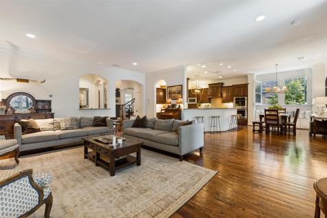 5718 Stanford Avenue Dallas TX 75209