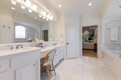 5718 Stanford Avenue Dallas TX 75209