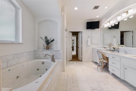 5718 Stanford Avenue Dallas TX 75209