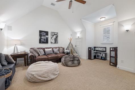 5718 Stanford Avenue Dallas TX 75209