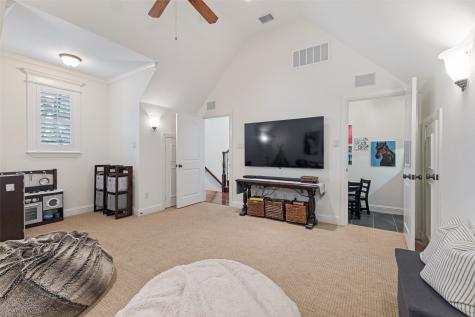 5718 Stanford Avenue Dallas TX 75209