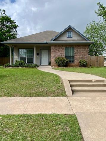 1008 N 14th Street Waco TX 76707