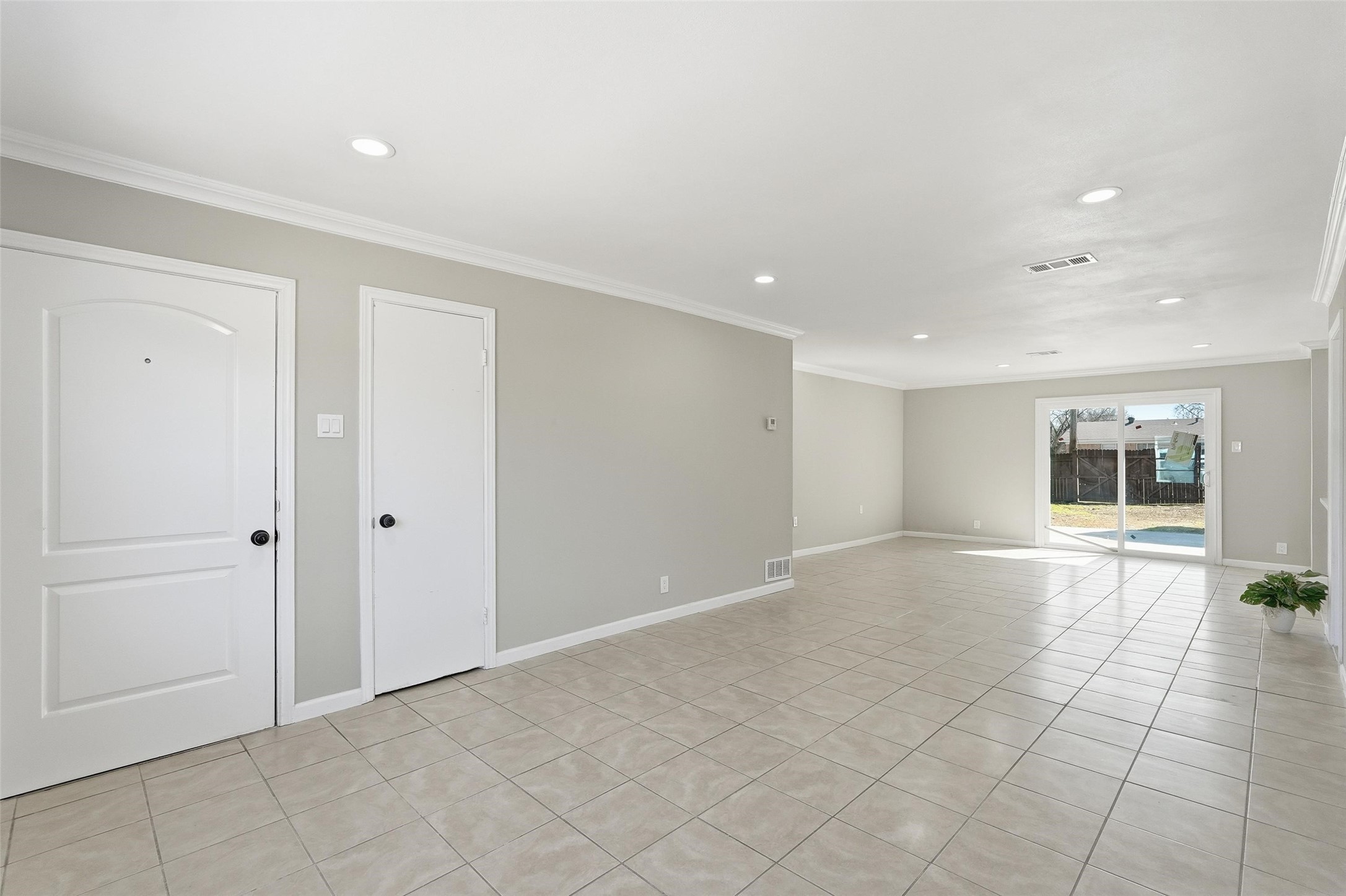 1134 Susan Drive Garland TX 75040