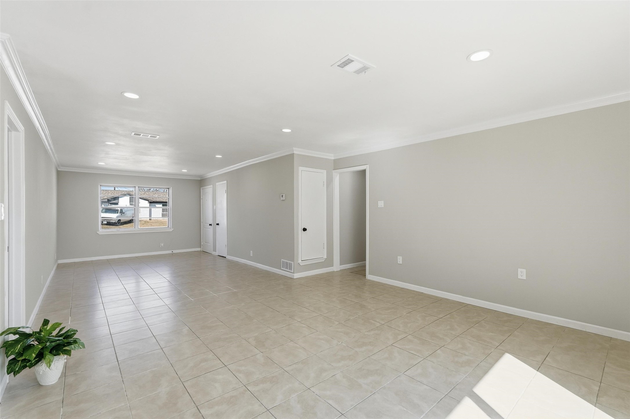 1134 Susan Drive Garland TX 75040