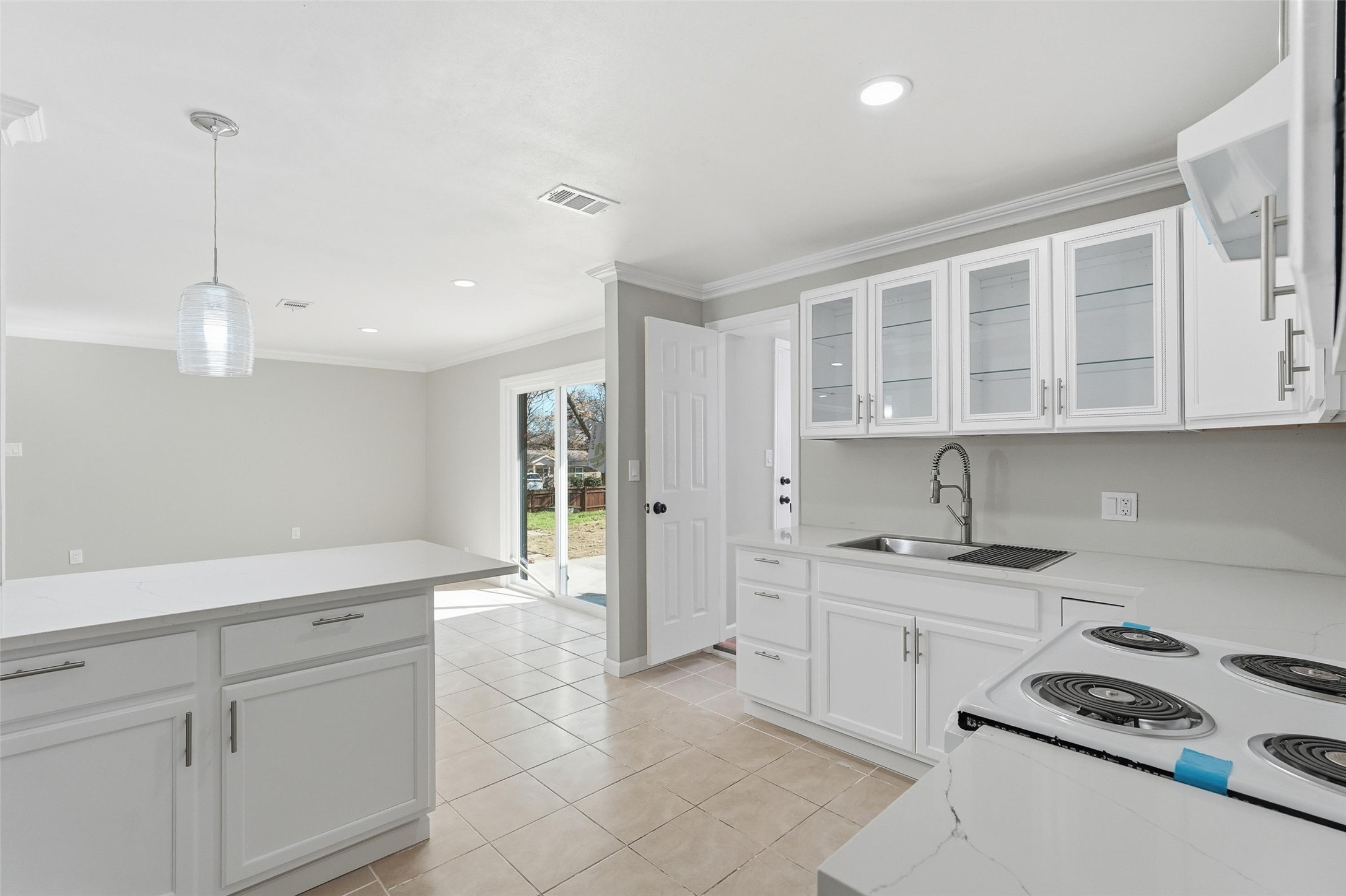 1134 Susan Drive Garland TX 75040