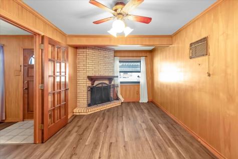 1845 Chevy Chase Drive Carrollton TX 75006