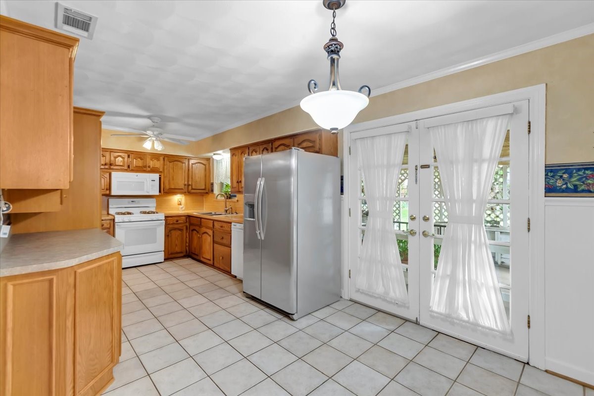 1845 Chevy Chase Drive Carrollton TX 75006
