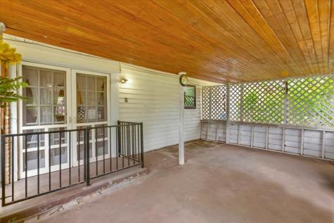 1845 Chevy Chase Drive Carrollton TX 75006