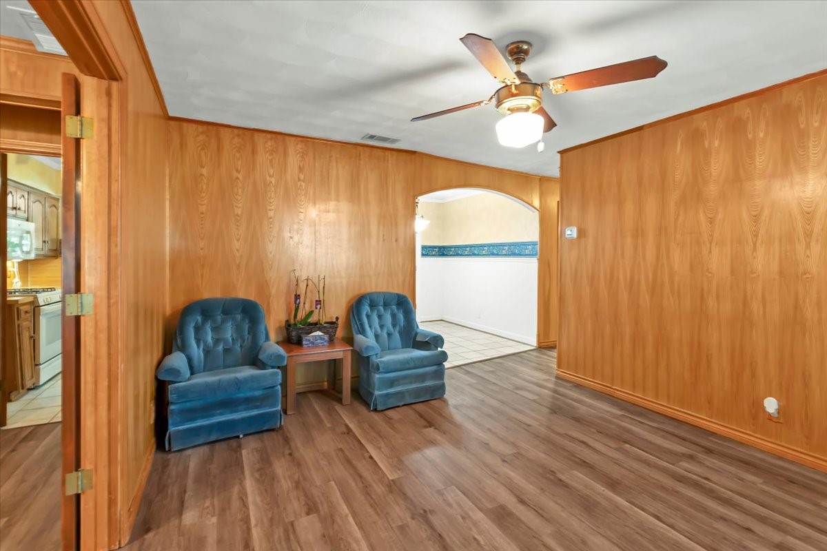 1845 Chevy Chase Drive Carrollton TX 75006