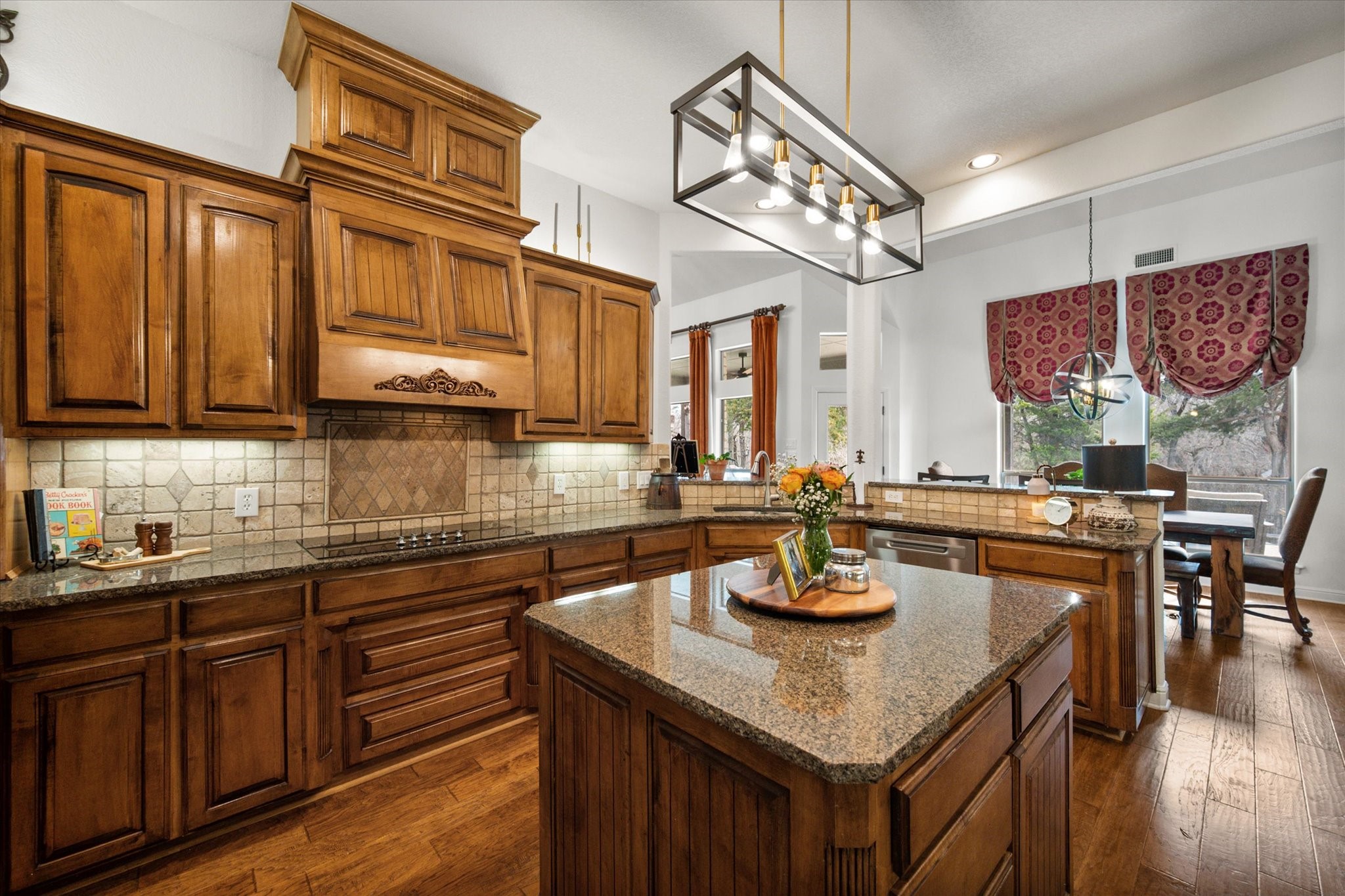 3840 Angela Court Midlothian TX 76065