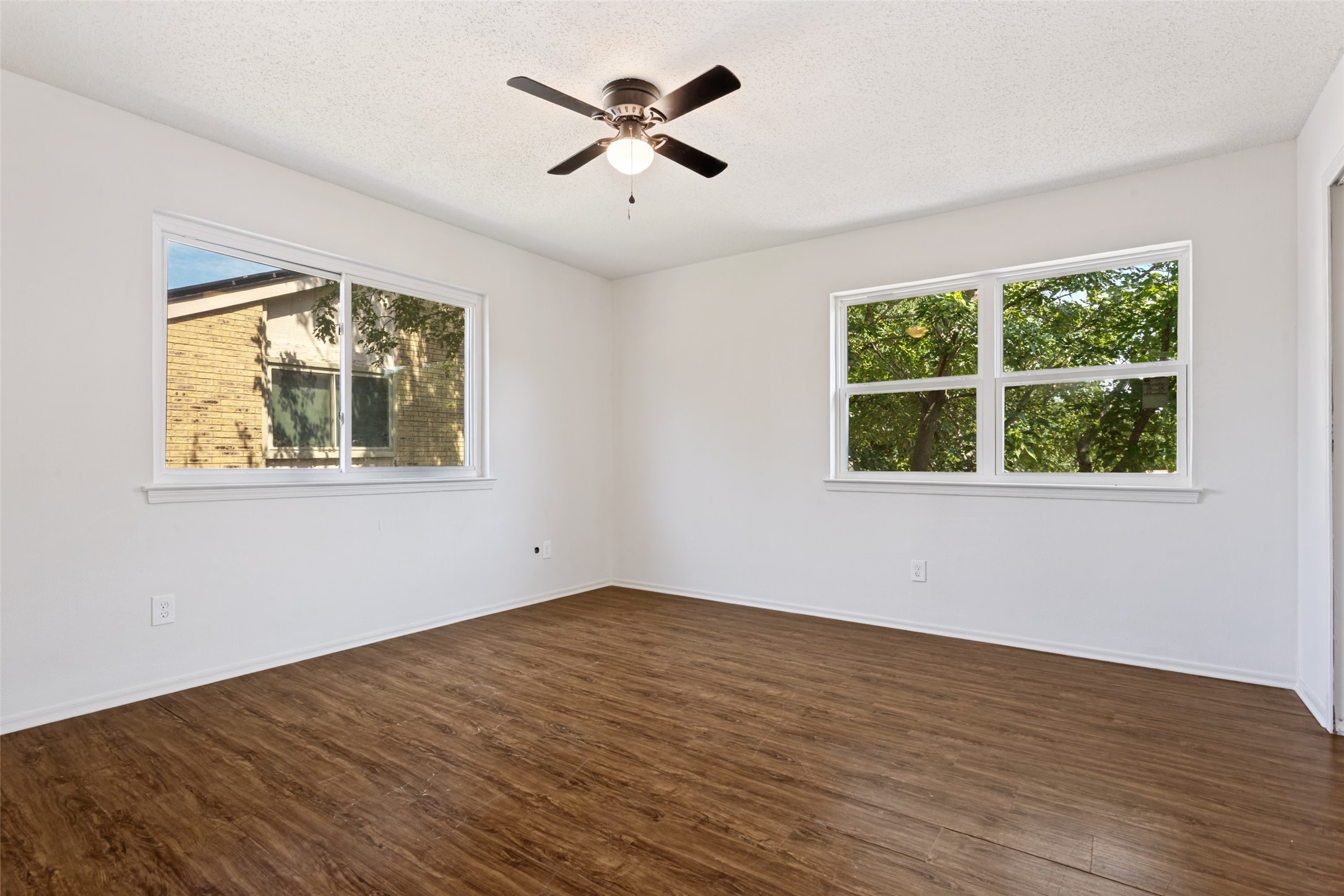 3110 Roundtree Lane Garland TX 75044