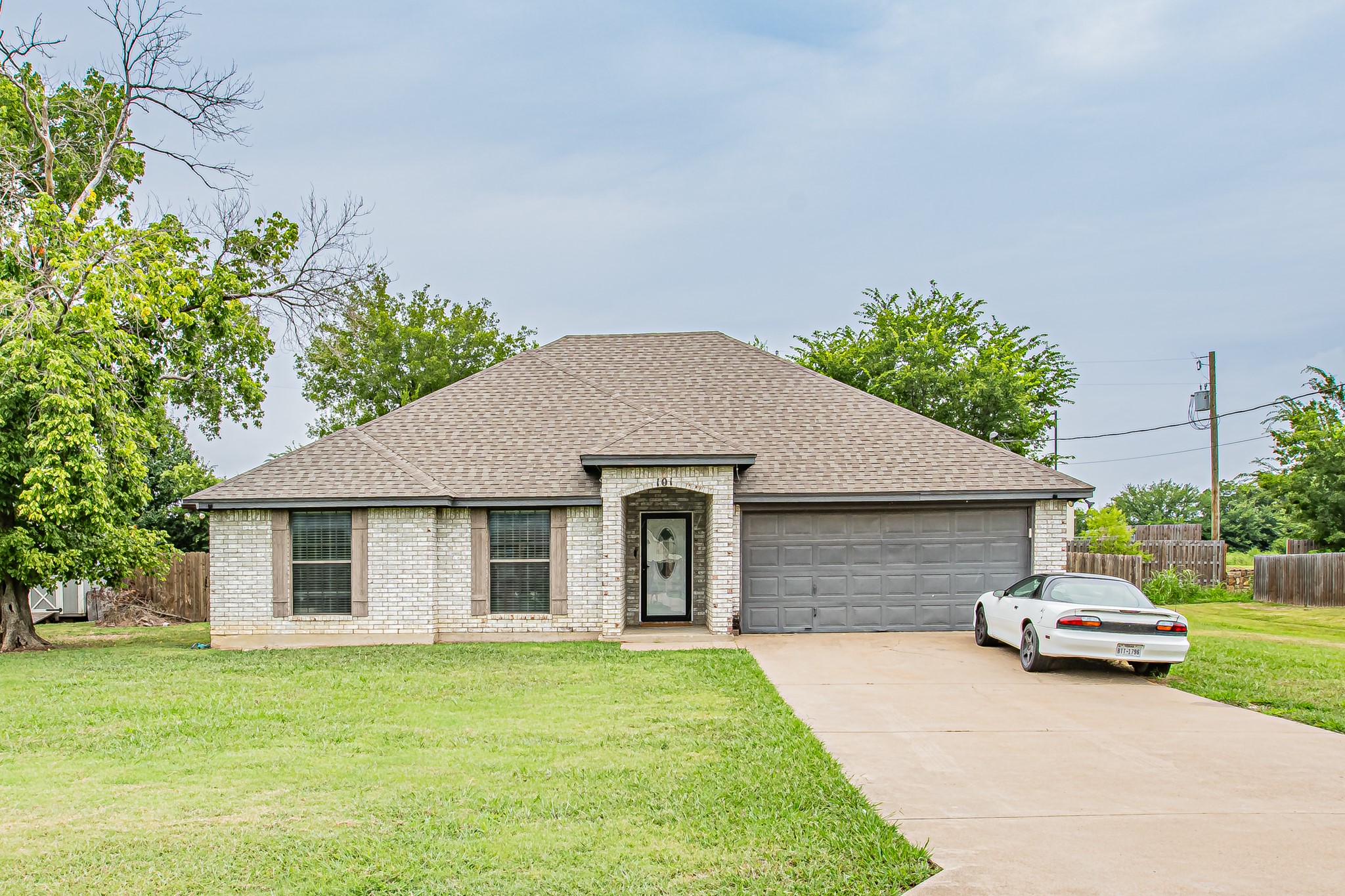 101 Heights Street Burleson TX 76028