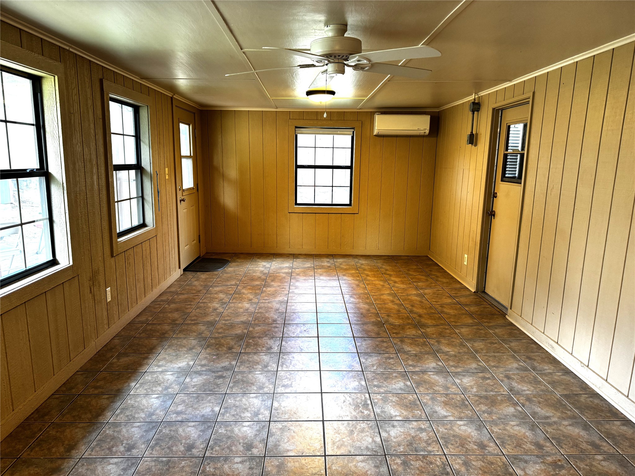 484 S First Avenue Stephenville TX 76401
