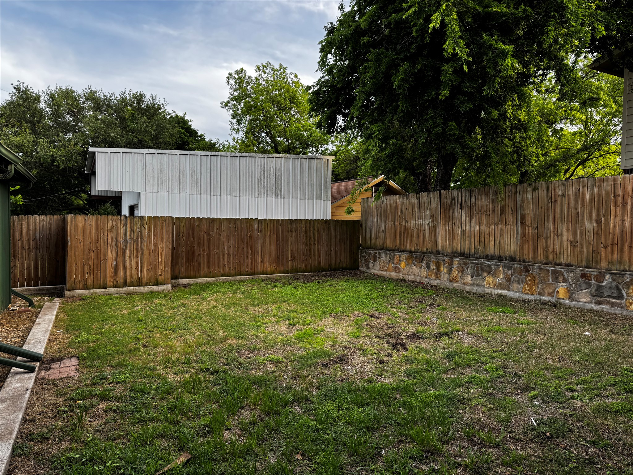 484 S First Avenue Stephenville TX 76401