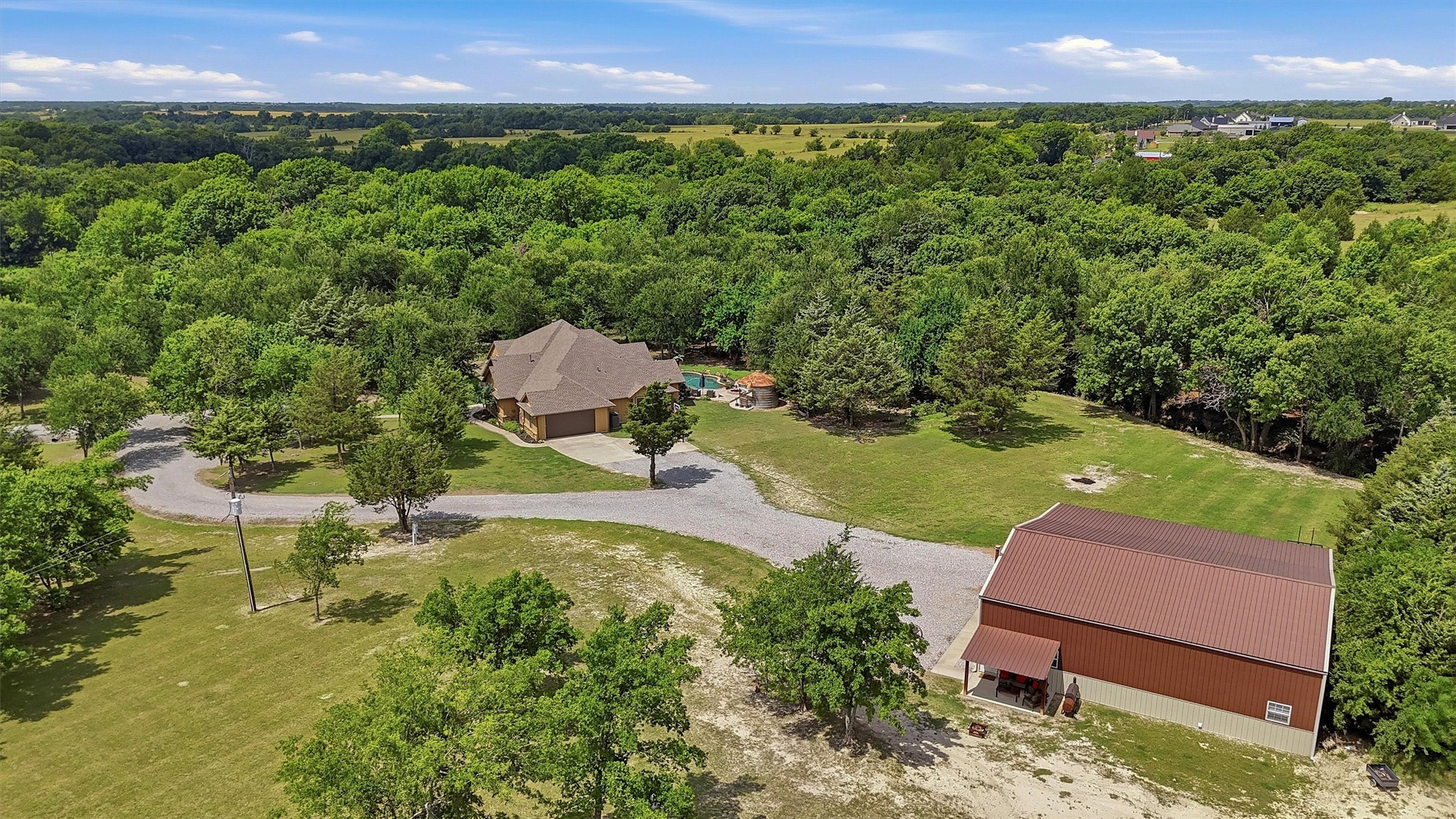1011 Red Road Howe TX 75459