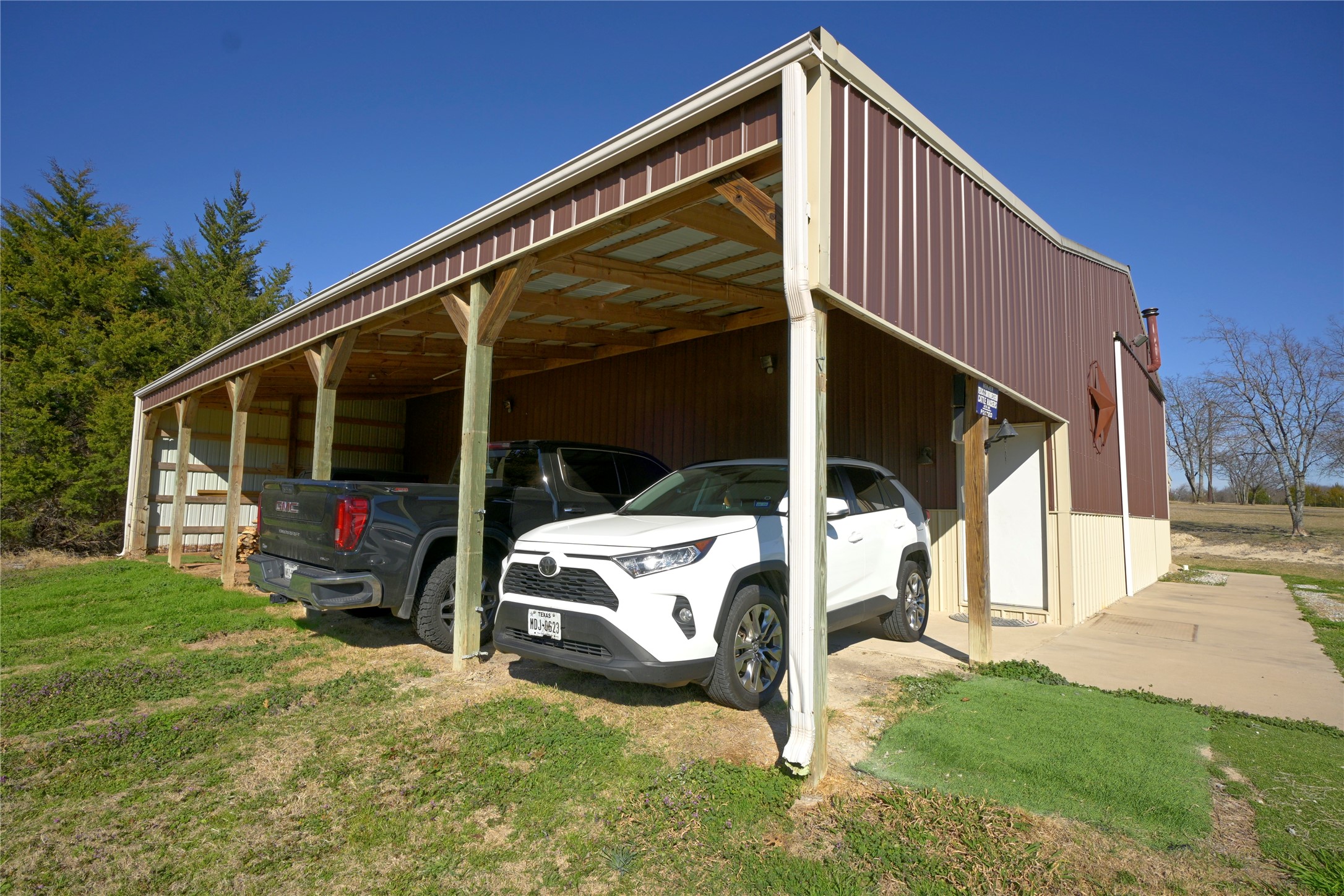 1011 Red Road Howe TX 75459
