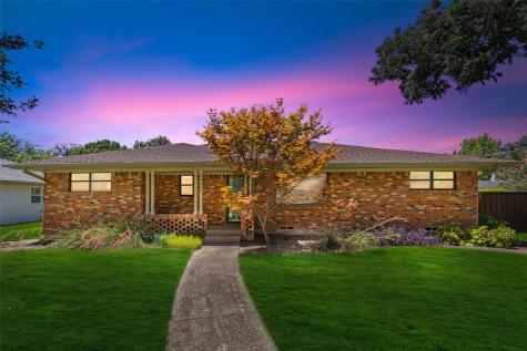 10259 Vinemont Street Dallas TX 75218