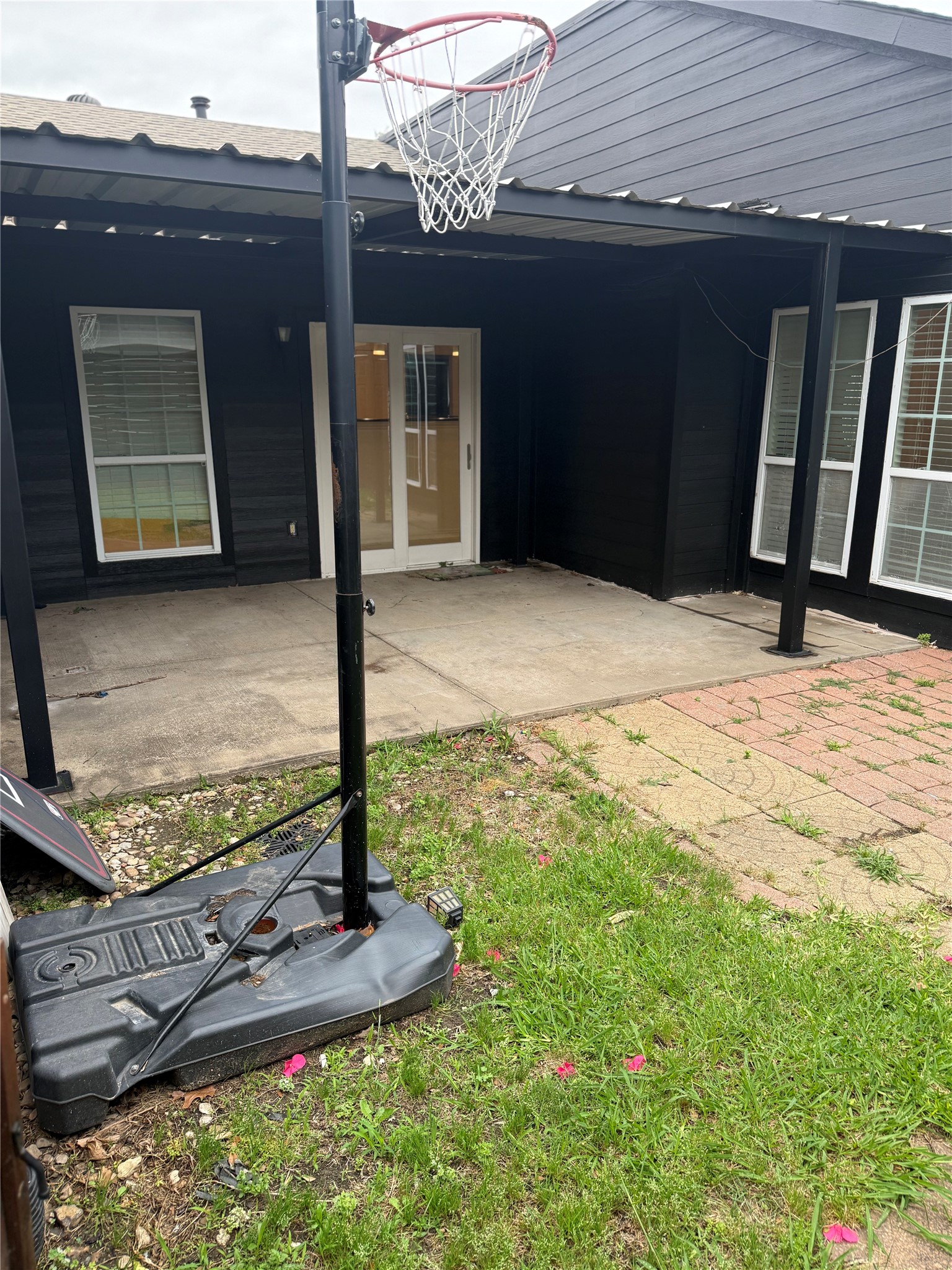 2206 Old Mill Road Carrollton TX 75007