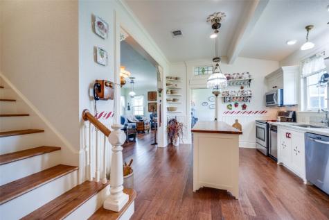 174 County Road 2690 Alvord TX 76225