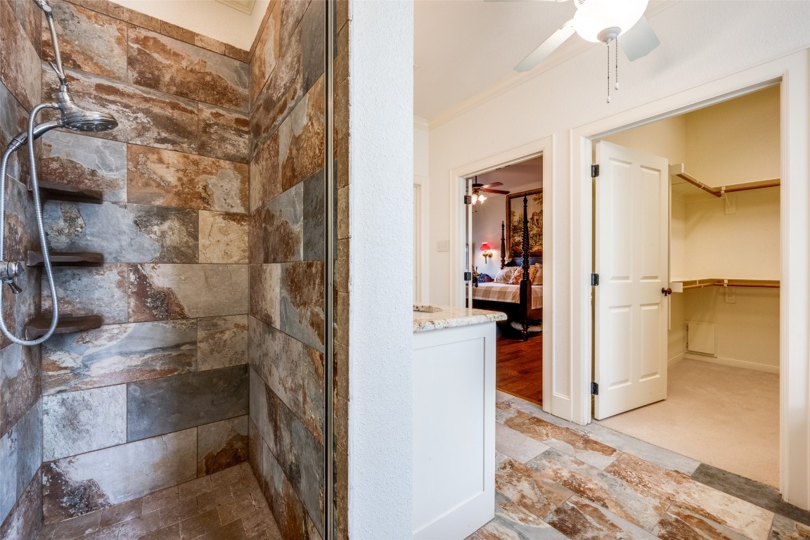 174 County Road 2690 Alvord TX 76225