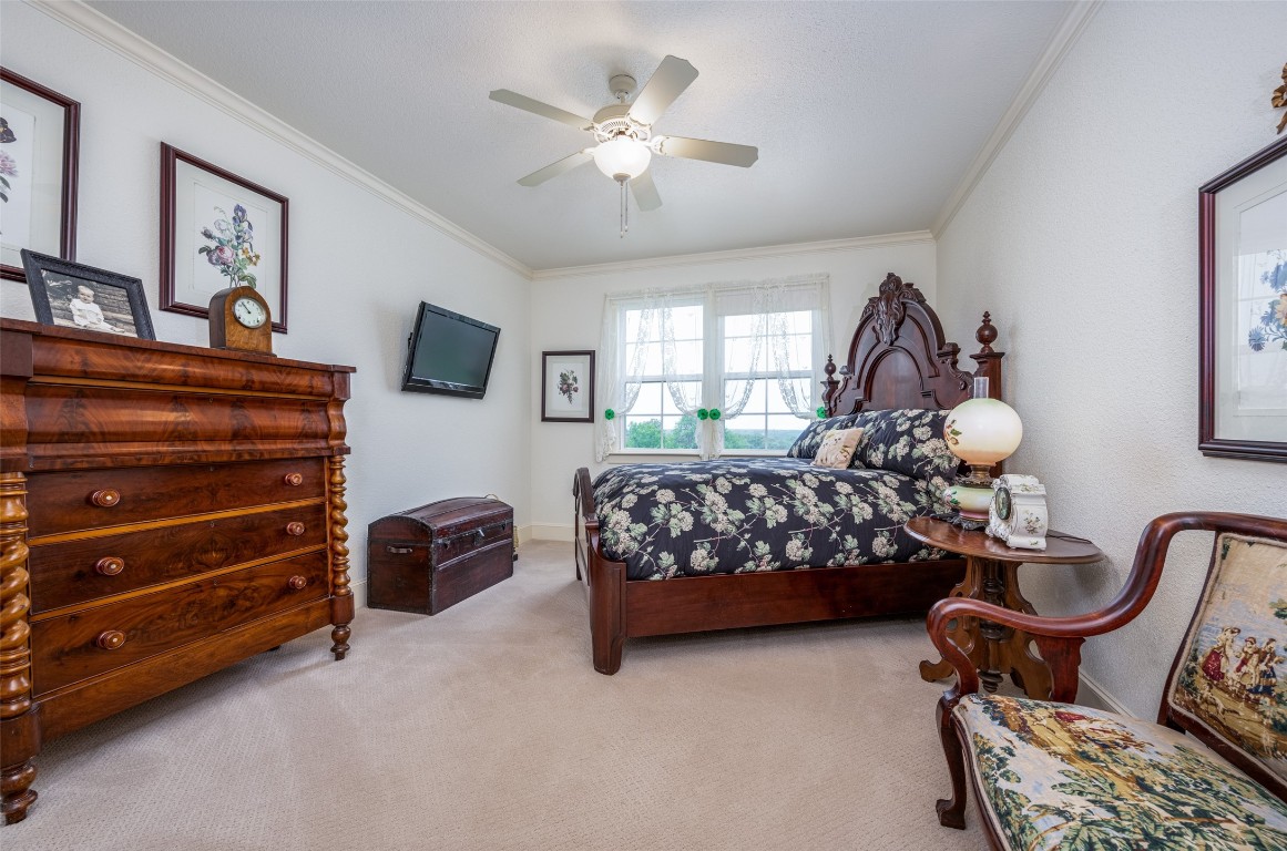 174 County Road 2690 Alvord TX 76225