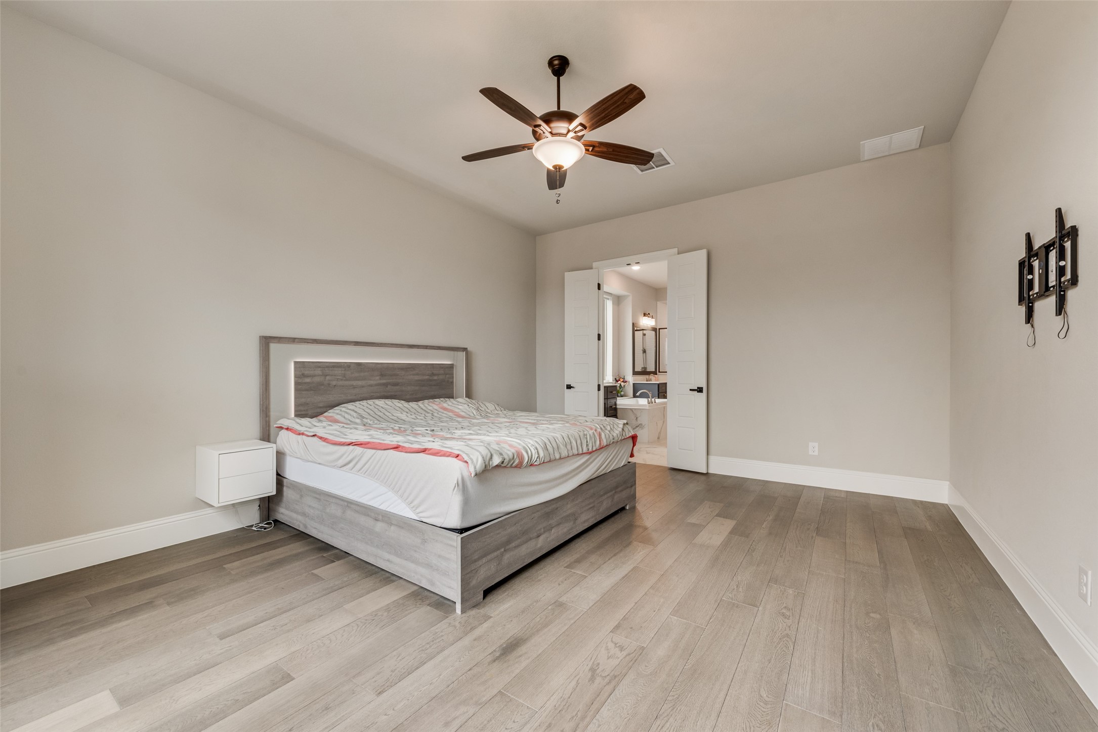 7108 Woodside Drive Argyle TX 76226