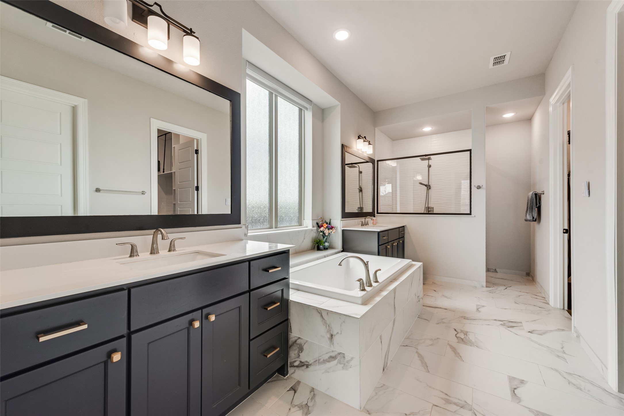 7108 Woodside Drive Argyle TX 76226