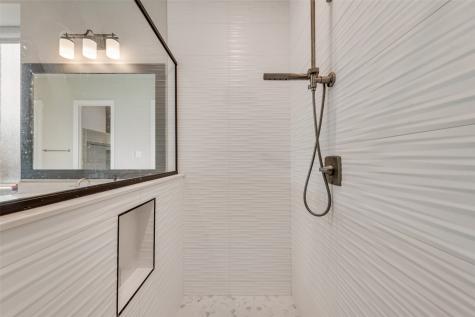 7108 Woodside Drive Argyle TX 76226