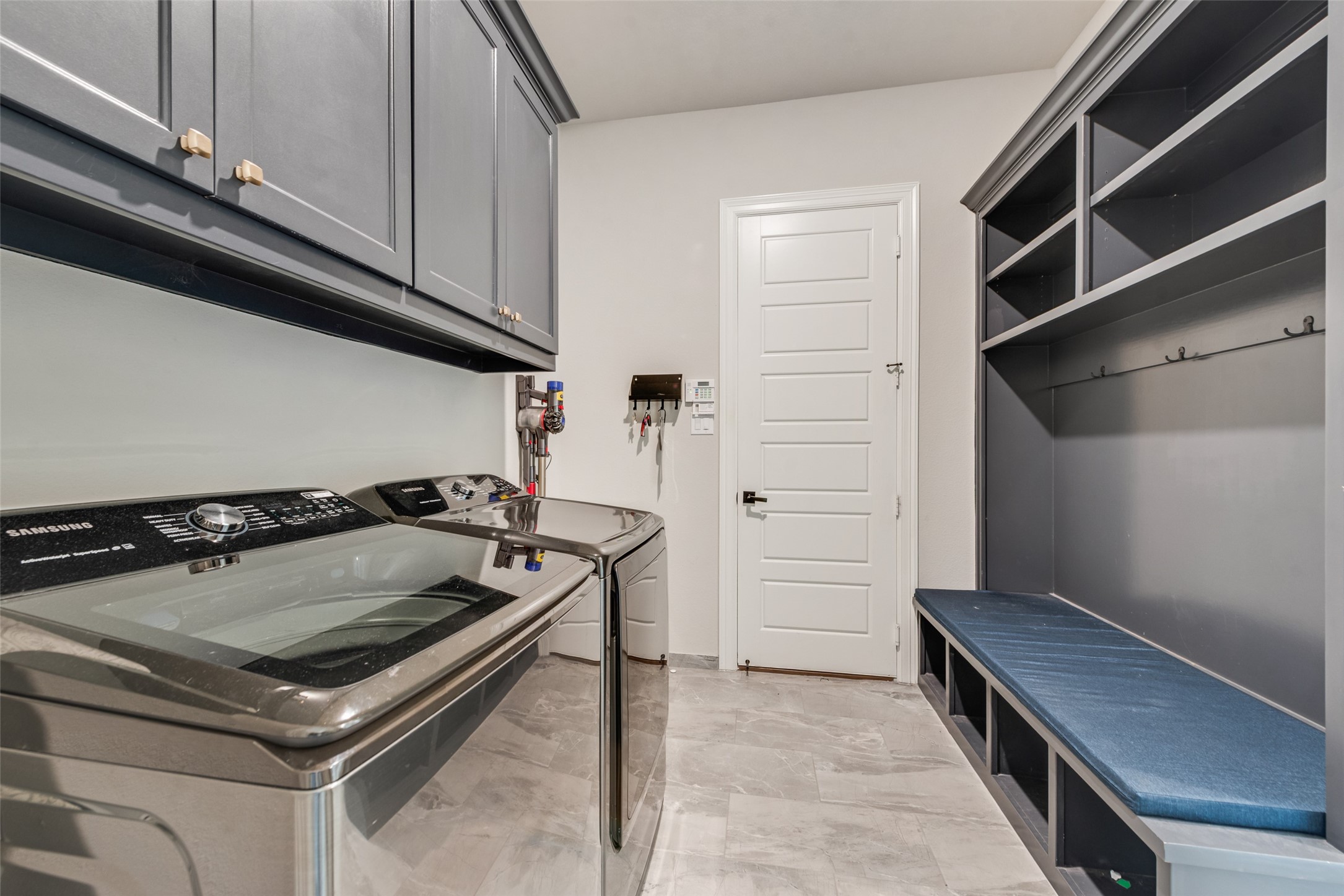 7108 Woodside Drive Argyle TX 76226