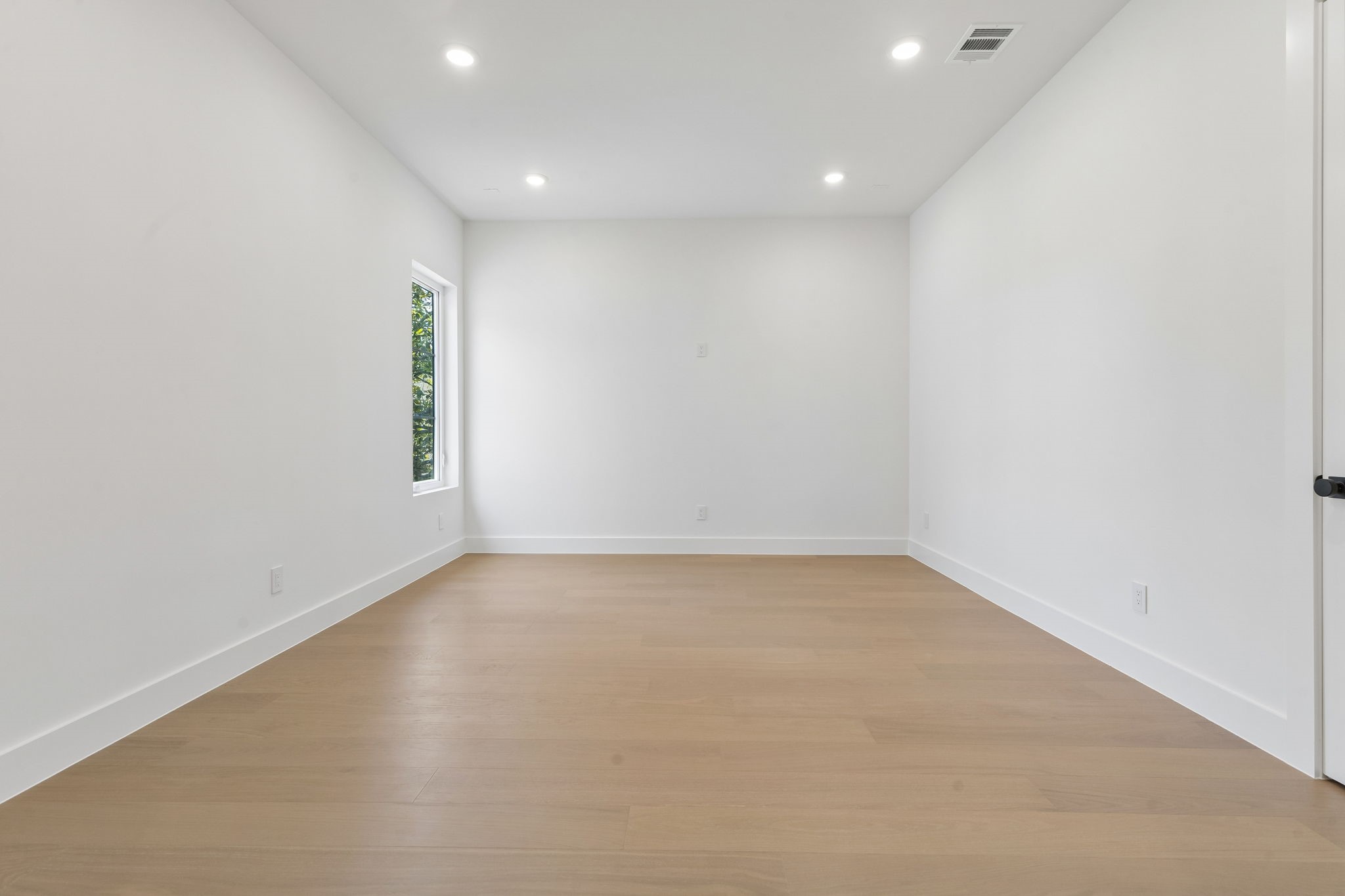 6402 Kenwood Avenue Dallas TX 75214