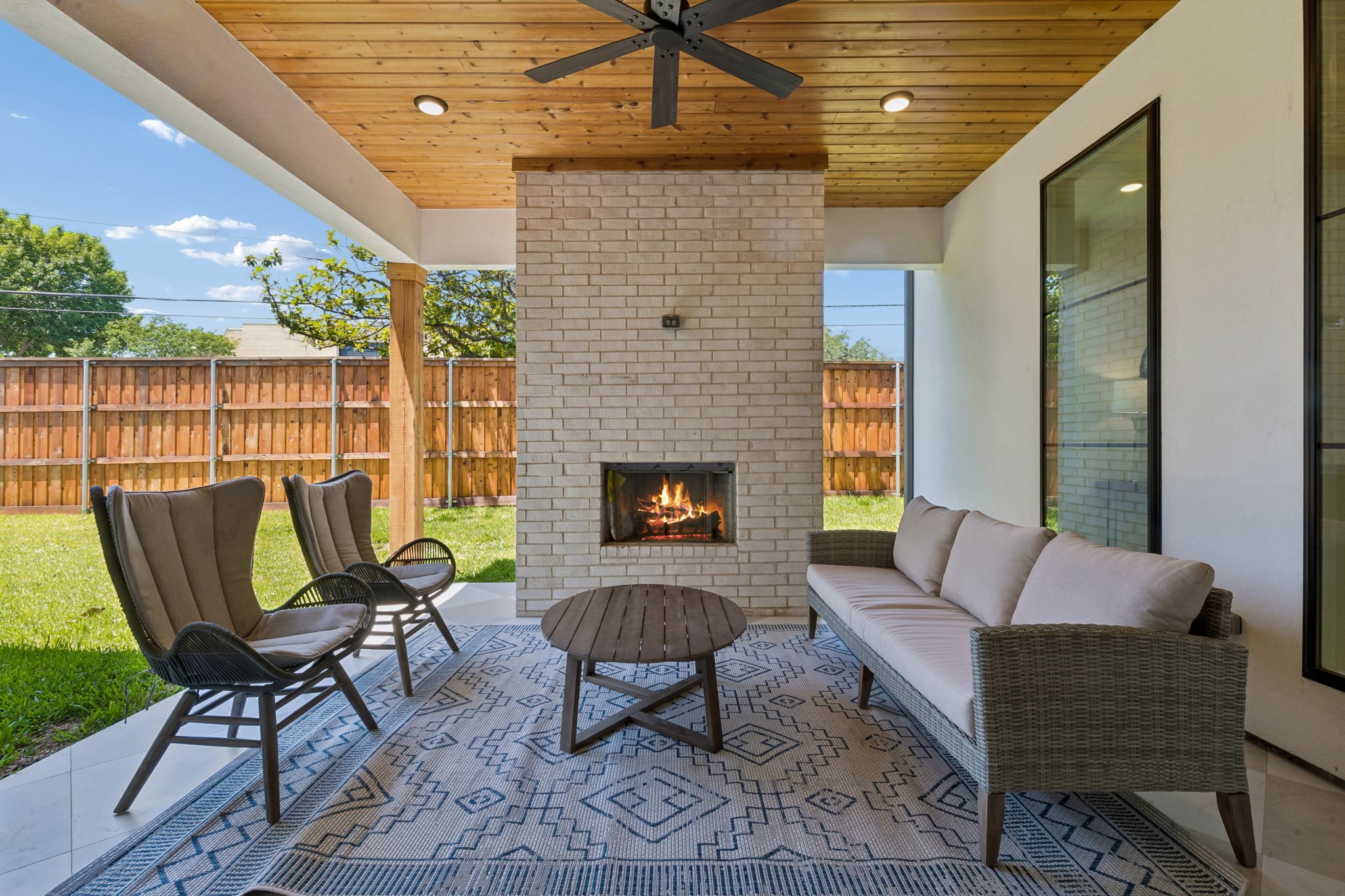 6402 Kenwood Avenue Dallas TX 75214