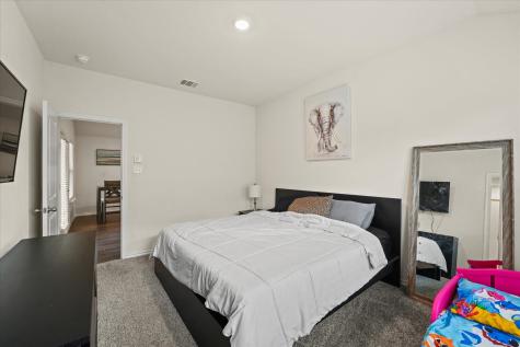 2818 Highgarden Trail Crandall TX 75114