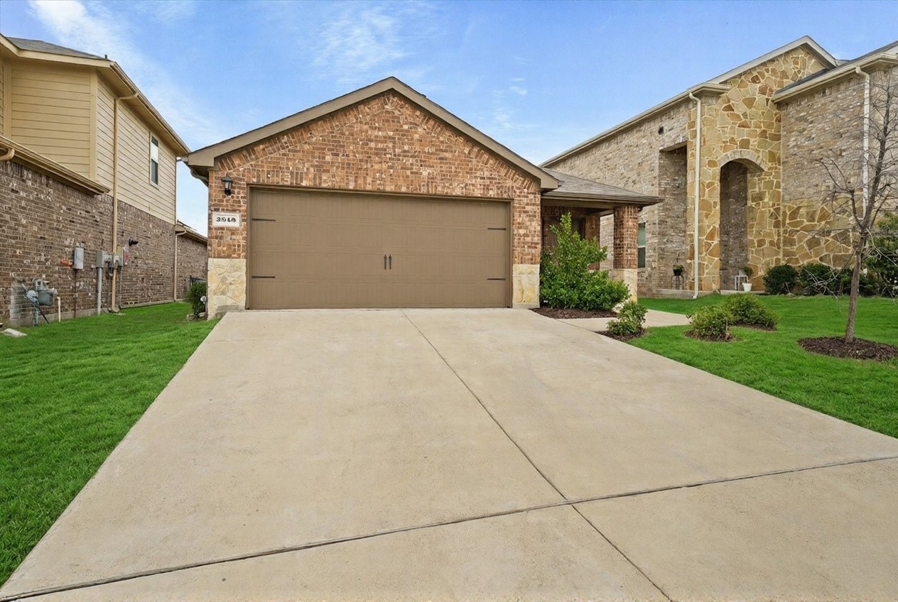 2818 Highgarden Trail Crandall TX 75114