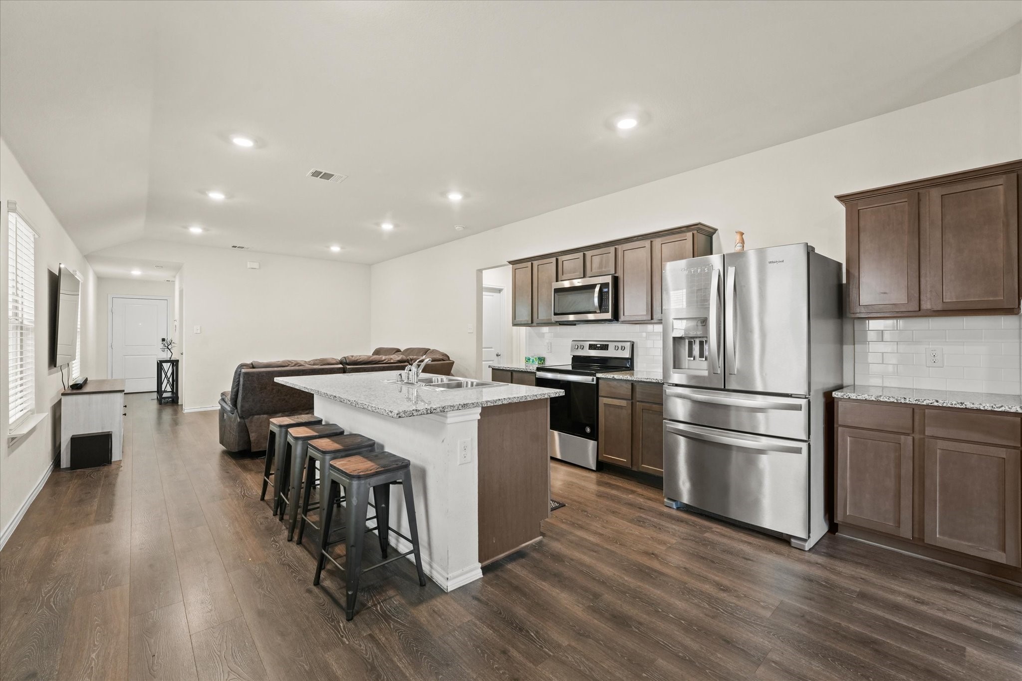 2818 Highgarden Trail Crandall TX 75114